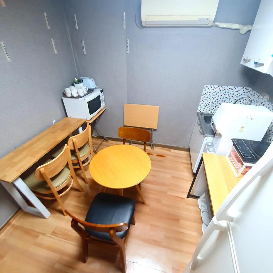 Hipzy Guesthouse Szöul Kültér fotó